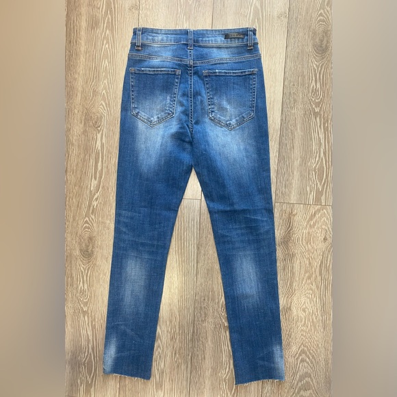 RISEN MID RISE RAW HEM RELAXED FIT SKINNY W SLIT - Picture 2 of 2